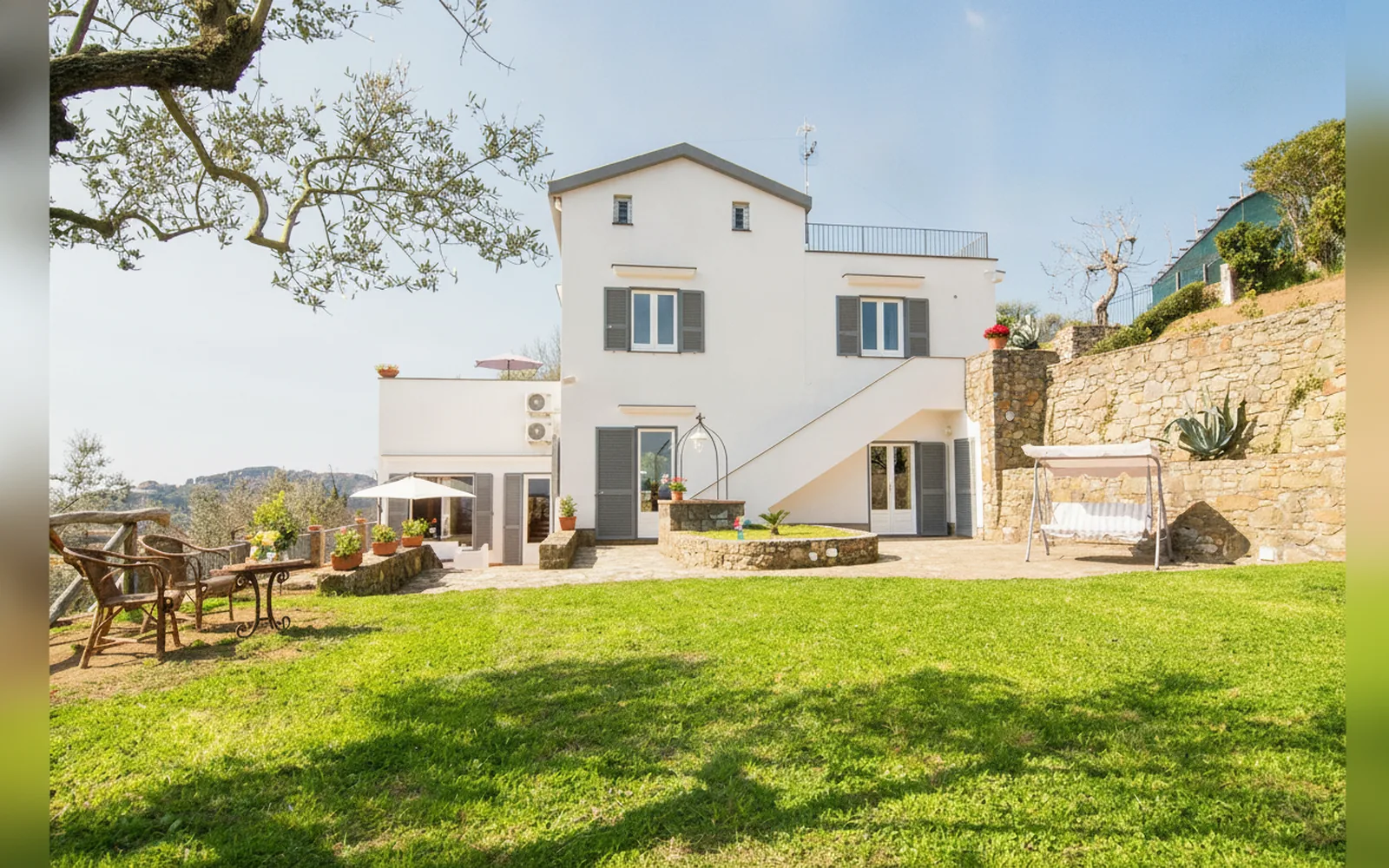 Esterni di VILLA LANTANA, S.Agata sui due Golfi () (Campania) (foto 5)